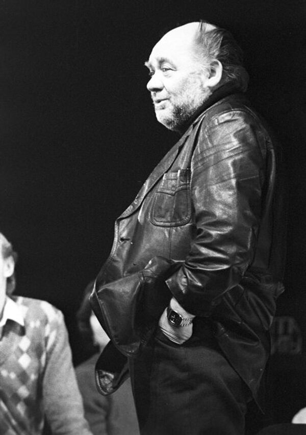 Кадр из спектакля "Диктатура совести"