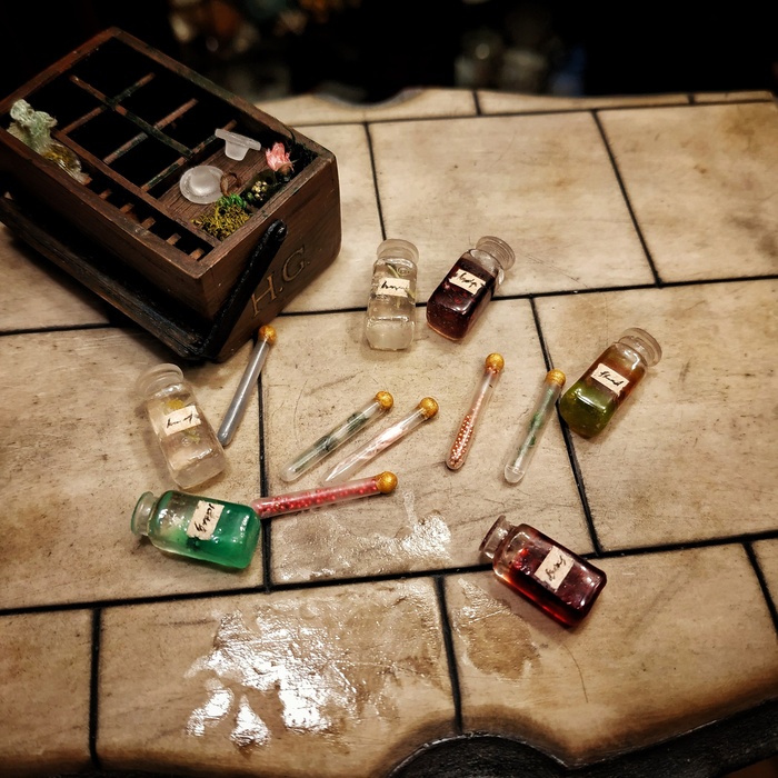 Пробирки прозрачные, ингредиенты сыпучие)