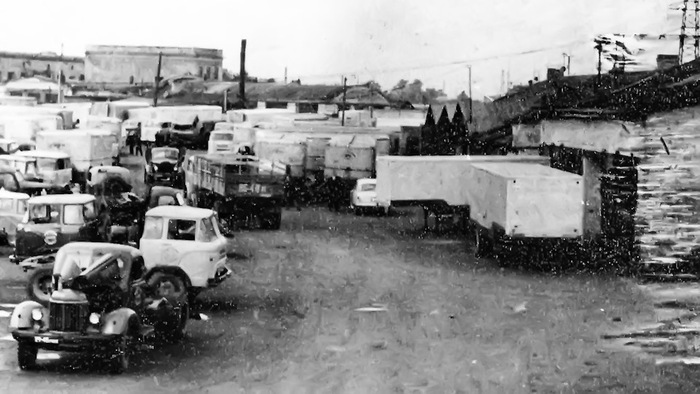 При всех шутках о ненадёжности Колхиды — она давала тем доисторическим дальнобойщикам совершенно другой уровень комфорта по сравнению с тесным ЗИЛом