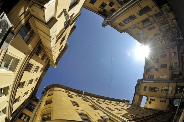 Лиговский 38