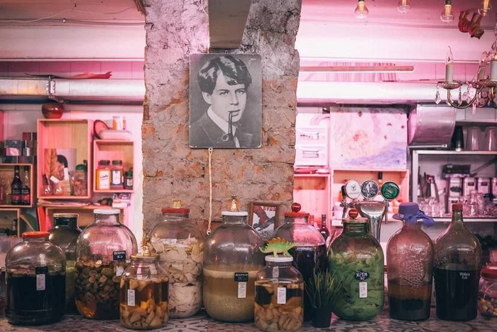 *Фото взяты из соцсетей бара