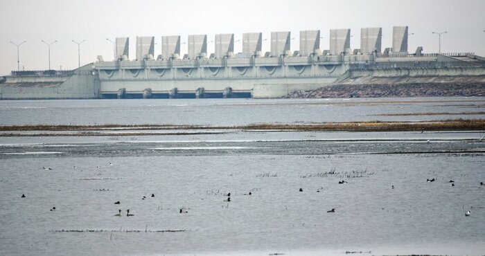 : <!--noindex--><a href="https://pikabu.ru/story/voda_voda_krugom_voda_istoriya_razrushitelnyikh_navodneniy_v_peterburge_10770869?u=http%3A%2F%2Fdambaspb.ru&t=dambaspb.ru&h=b18ab730ded7e54c70a72c75e8f05ad11b510dad" title="http://dambaspb.ru" target="_blank" rel="nofollow noopener">dambaspb.ru</a><!--/noindex-->