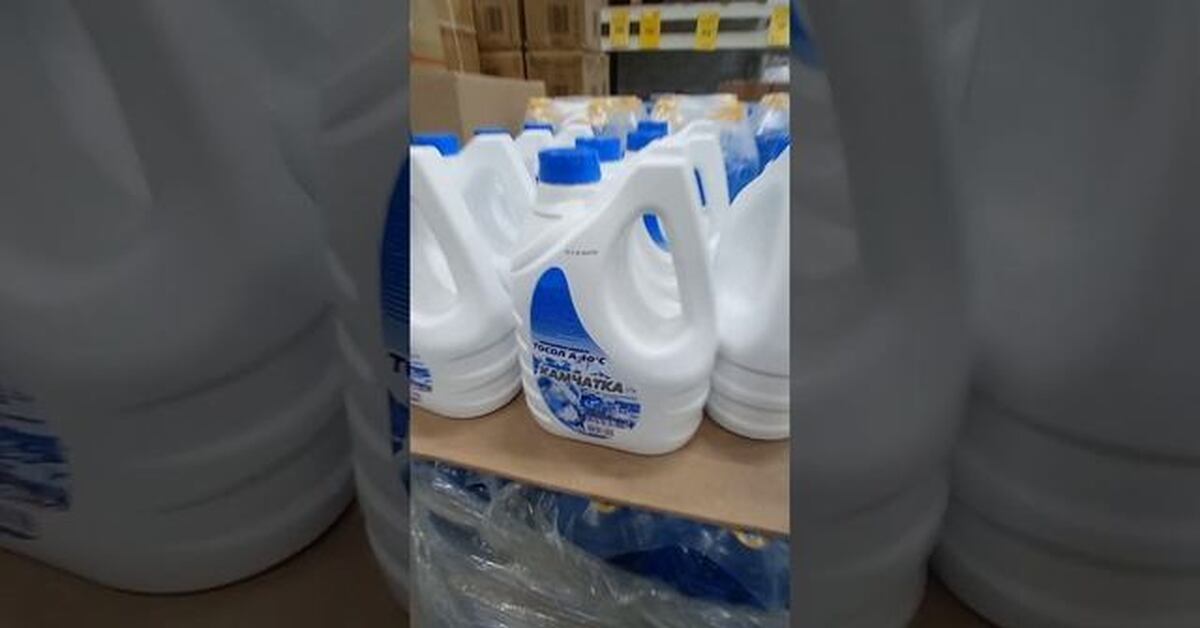 Дешёвый тосол в Светофоре. Можно залить в 2106 или не стоит рисковать ...