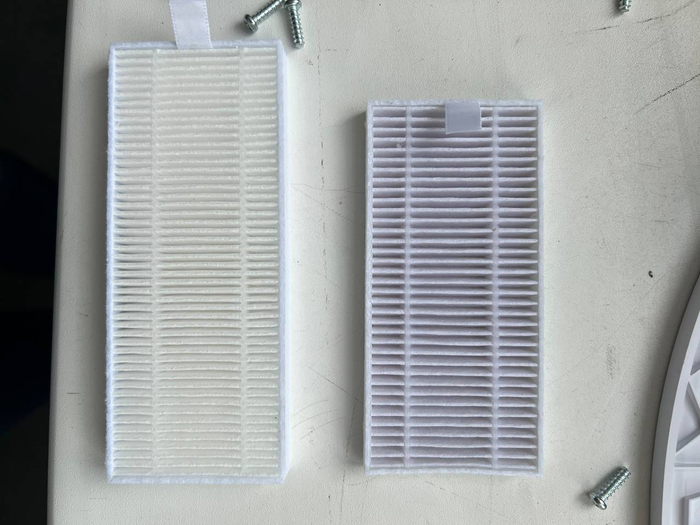 HEPA-фильтры: слева – от пылесоса кейсгуру, справа – от пюре-робота