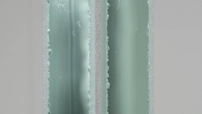 Два стекла склеенных ВА04С