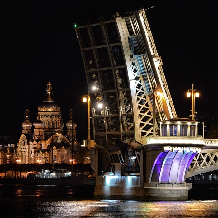 Благовещенский мост