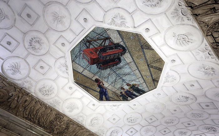 Мозаика на станции «Новокузнецкая»