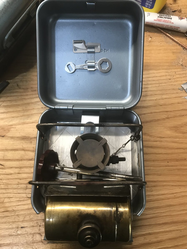   8r,      8.         .