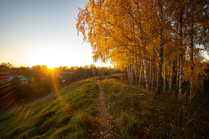 В Плёсе дешёвого жилья нету, снимаем на авито квартиру в Иваново