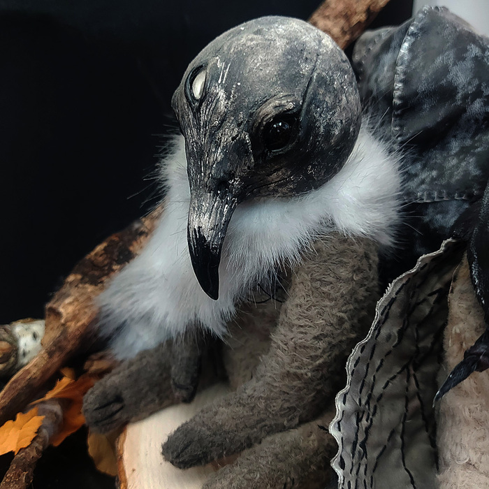 Птицеглав из коллекции "Мрачные стражи"