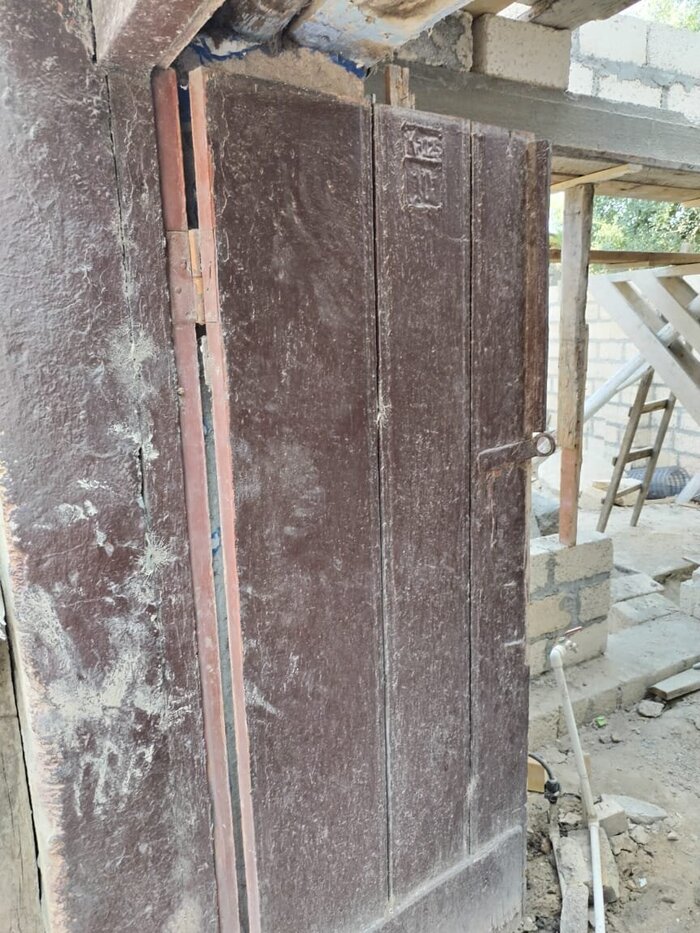 Старинная дверь