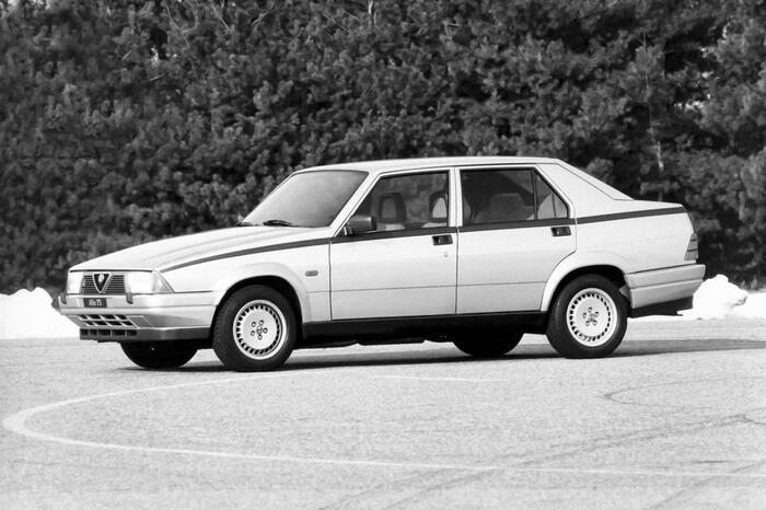 Alfa Romeo 75 Turbo