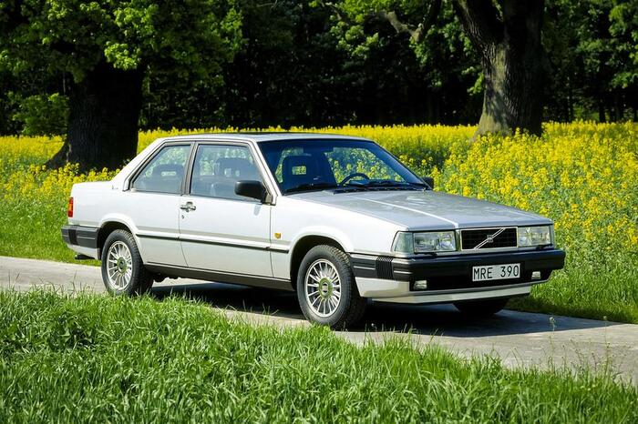 Volvo 780 Coupe