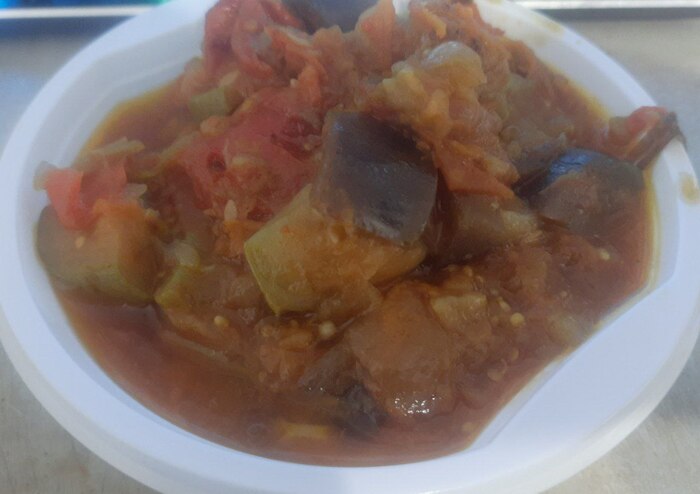 овощное рагу с говядиной КБЖУ 465\42\15\39