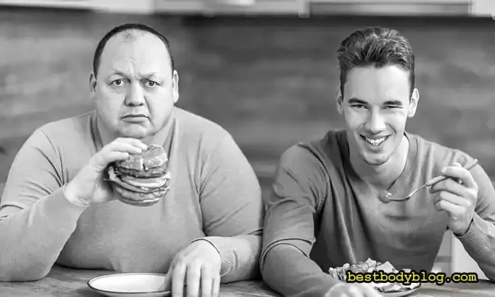 Чтобы избавиться от живота углеводов нужно есть меньше, а жиров, больше