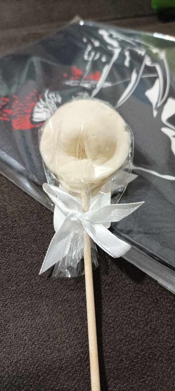 И самое интересное - шоколадный пельмень! Очень необычно!)