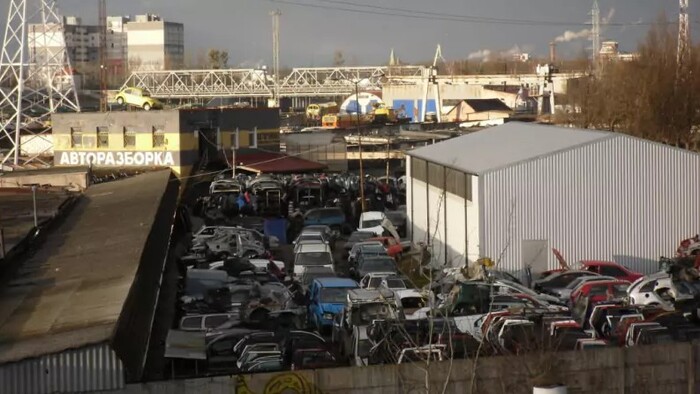 Россияне смогут получить возврат утильсбора при сдаче машину на авторазборку
