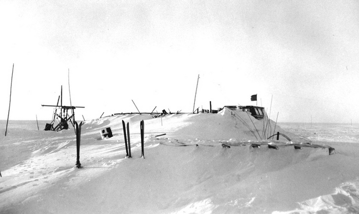 Занесенный снегом Snow Cruiser