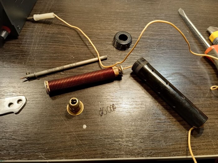 Разобранный электроискровой карандаш