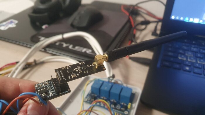 Сделал самодельный автозапуск авто на ардуино Авто, Arduino, Самоделки, Автозапуск, Пайка, Электрика, АвтоВАЗ, Лада, Ваз-2114, AliExpress, Китайские товары, Электроника, Двигатель, Видео, Вертикальное видео, Длиннопост
