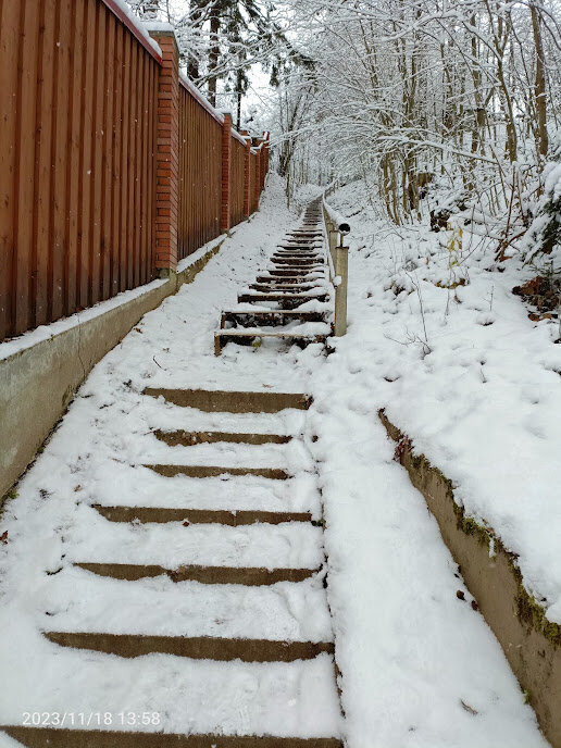 за поворотом еще 20 метров подъема.