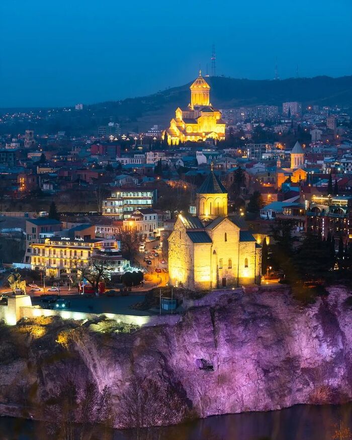 Три тбилисских храма Грузия, Тбилиси, Храм, Достопримечательности, Красота, Архитектура, Длиннопост