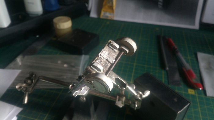 Мелочевка на корпусе редуктора