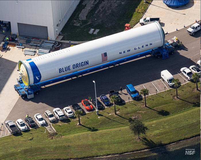 Blue Origin     - New Glenn.   2024.