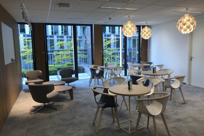 Место для посидеть-подумать-обсудить