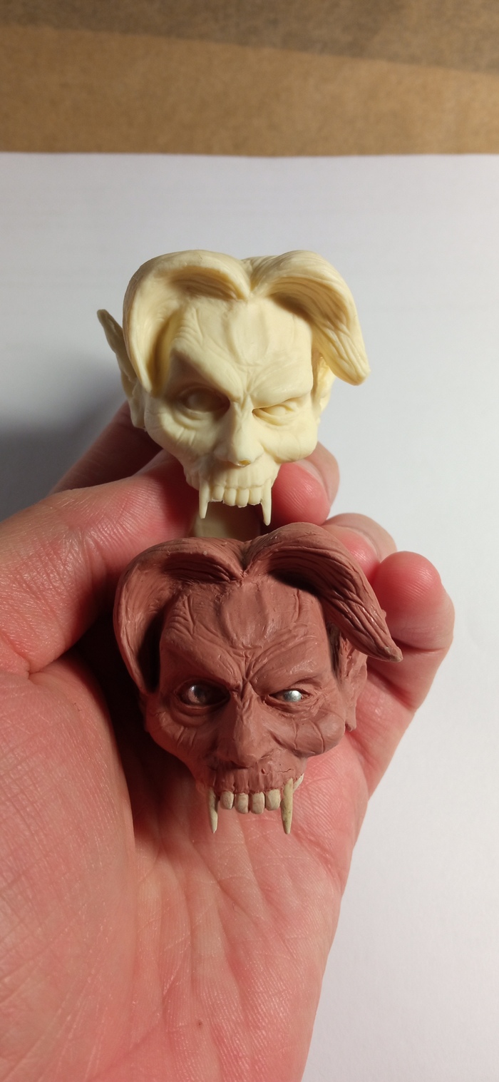 Было - стало. Пластилиновая мастер модель и пластиковая отливка с косяками.