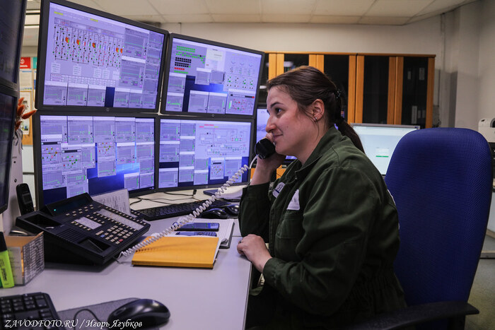 Из серии «Именно они делают Россию великой» / снято мной на Талнахской обогатительной фабрике