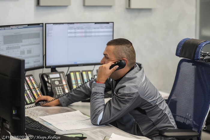 Из серии «Именно они делают Россию великой» / снято мной на Надеждинском металлургическом заводе им. Бориса Ивановича Колесникова