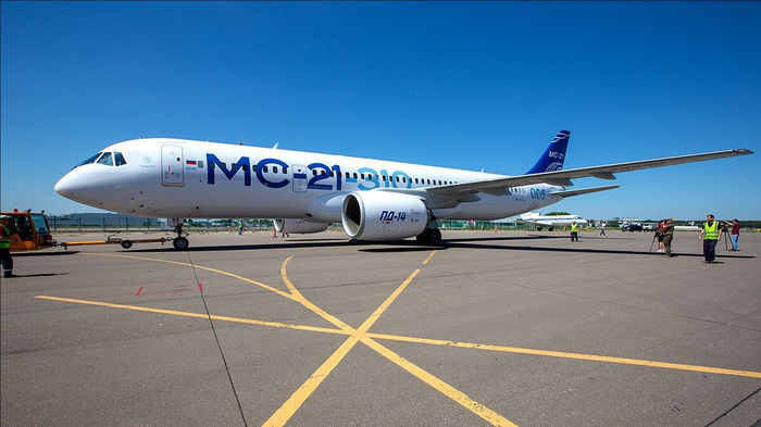 ���������� ��-21-310, ������� ������ ������� ��-21-400. ����� �� �������� ����������