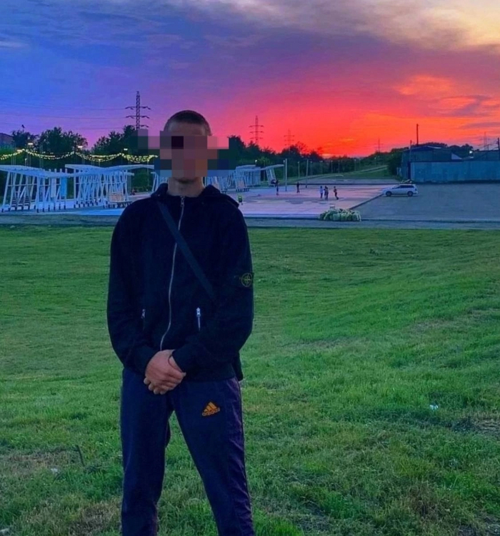 герой. Убил не чОткого школьника