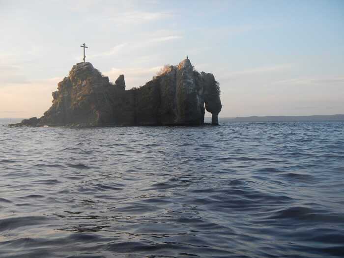 Остров Уши. Амурский залив