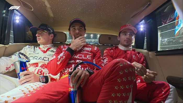 Призеры Гран-При Лас-Вегаса следуют на интервью