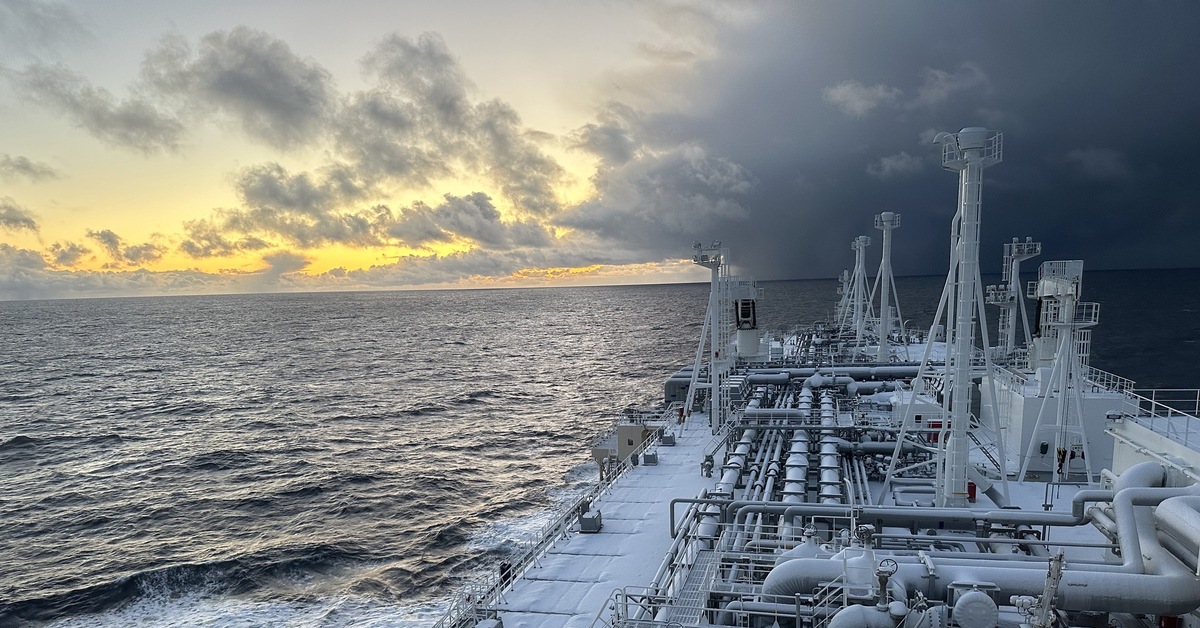 О должностных обязанностях на судне. Часть 2. Помощники капитана | Пикабу