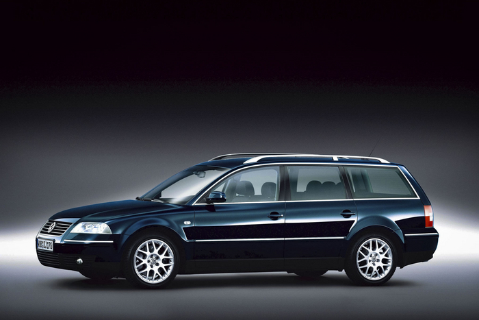 Volkswagen Passat W8 Variant (B5+)