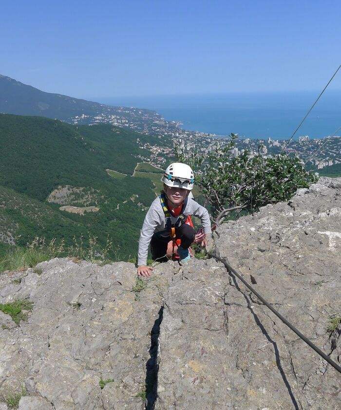 <a href="https://pikabu.ru/story/segodnya_prosto_fotografii_s_alpinistskikh_marshrutov_i_s_programm_aktivnogo_otdyikha_v_kryimu_10959706?u=https%3A%2F%2Fplatan-mishor.ru%2Fstavri-kaya&t=%D0%92%D1%8B%D1%85%D0%BE%D0%B4%20%D0%B8%D0%B7%20%D0%A1%D1%82%D0%B0%D0%B2%D1%80%D0%B8%D0%BA%D0%B0%D0%B9%D1%81%D0%BA%D0%BE%D0%B9%20%D0%BF%D0%B5%D1%89%D0%B5%D1%80%D1%8B.&h=a5bd5553368b8c9de12d46e2a948bda6dd2a3332" title="https://platan-mishor.ru/stavri-kaya" target="_blank" rel="nofollow noopener">   .</a>