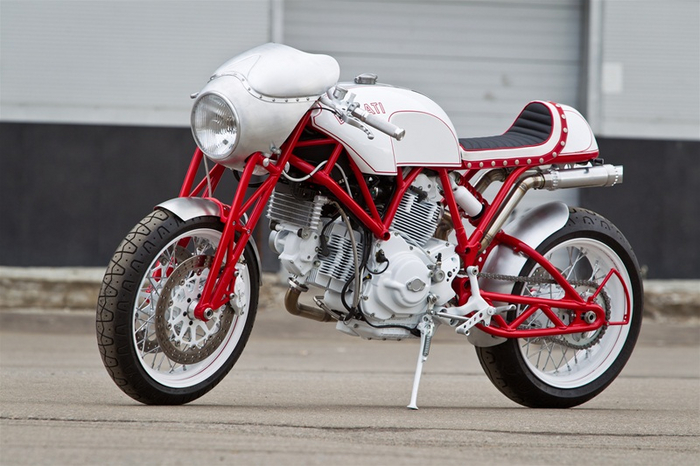 Ducati GT1000          2012 ,     Best Cafe Racer