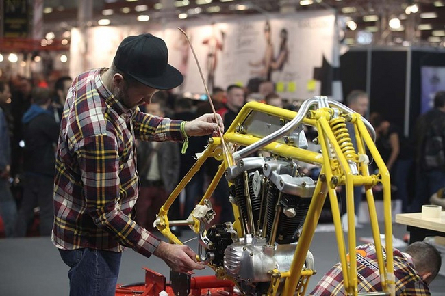 Ducky. -  Biker Build Off 2015