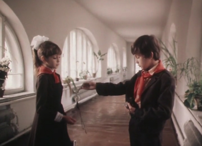 ���� �� ������ "����������� ������� � ���������, ������������ � �����������.". 1983 �.