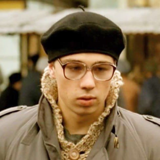 А Брату уже 26...