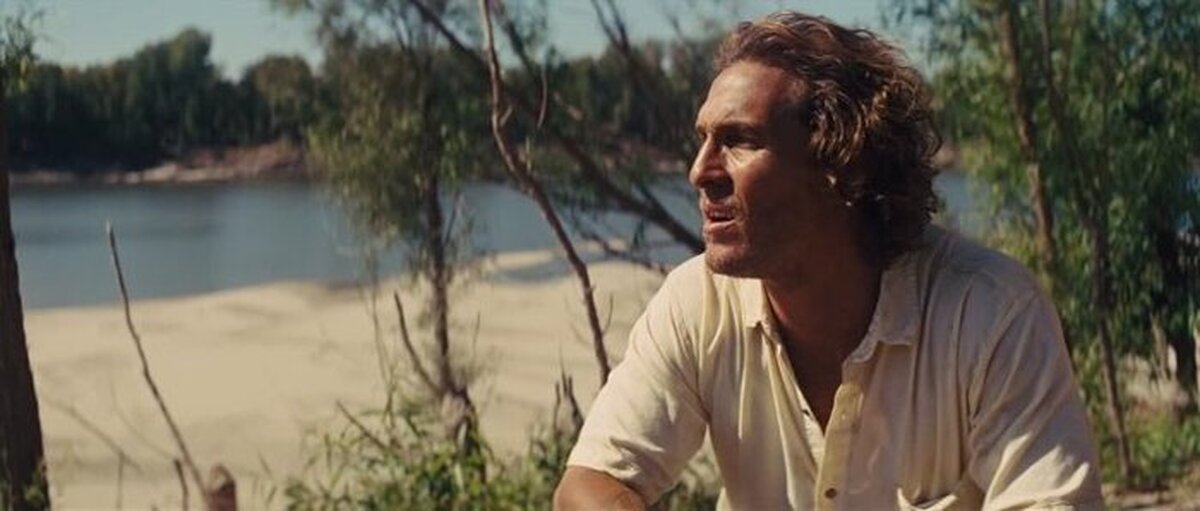 Кадр мэтью макконахи курит. Мад с мэттью макконахи. Метью макконахи с сигарой. Мад 2012. Мэттью макконахи мад.