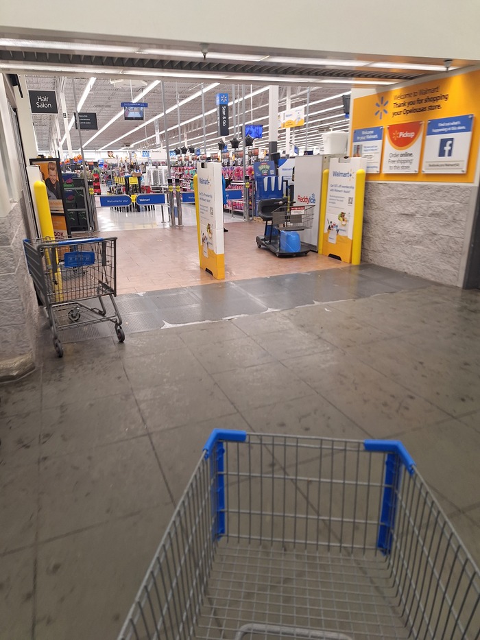 Гипермаркет Walmart в маленьком городе США США, Американцы, Супермаркет, Walmart, Покупка, Шопинг, Жизнь за границей, Эмиграция, Иммиграция, Мигранты, Путешествия, Длиннопост Гипермаркет Walmart в маленьком городе США США, Американцы, Супермаркет, Walmart, Покупка, Шопинг, Жизнь за границей, Эмиграция, Иммиграция, Мигранты, Путешествия, Длиннопост