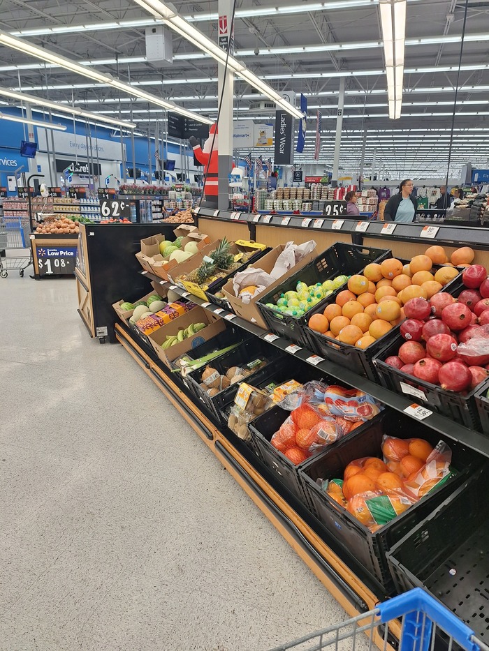 Гипермаркет Walmart в маленьком городе США США, Американцы, Супермаркет, Walmart, Покупка, Шопинг, Жизнь за границей, Эмиграция, Иммиграция, Мигранты, Путешествия, Длиннопост Гипермаркет Walmart в маленьком городе США США, Американцы, Супермаркет, Walmart, Покупка, Шопинг, Жизнь за границей, Эмиграция, Иммиграция, Мигранты, Путешествия, Длиннопост