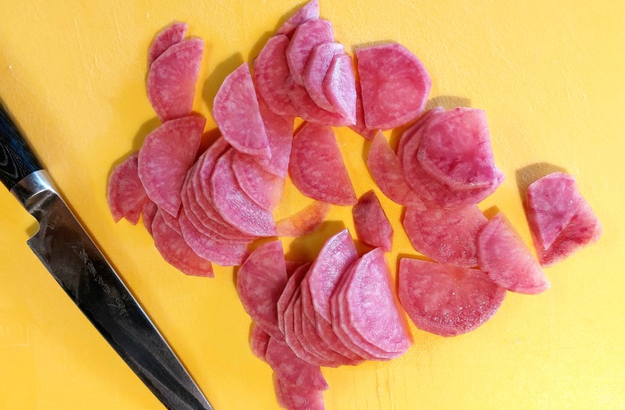 Колбаски со хрустом не хотите изведать?