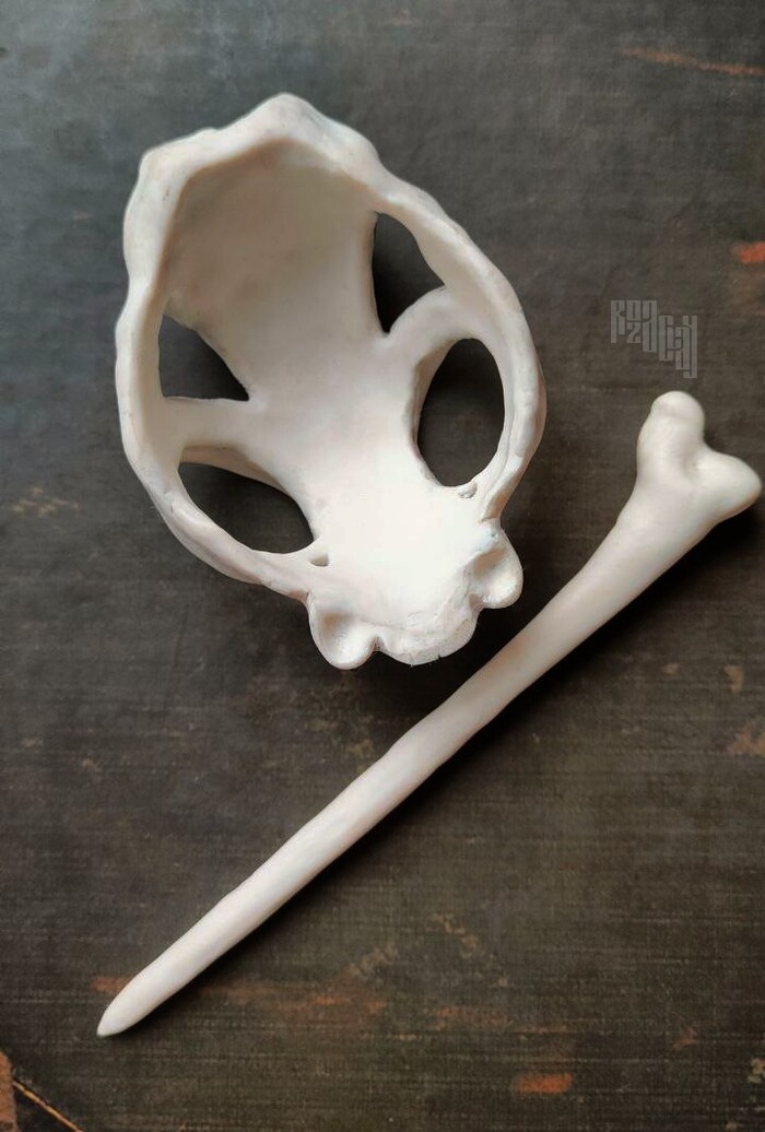 Внутренняя сторона заколки