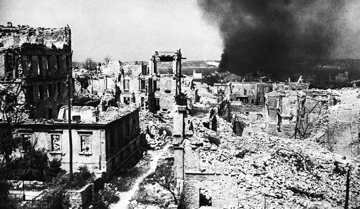 ������ ���� ����� � ������������� �����, ����������� �������� ������. �����������, 1944 ���