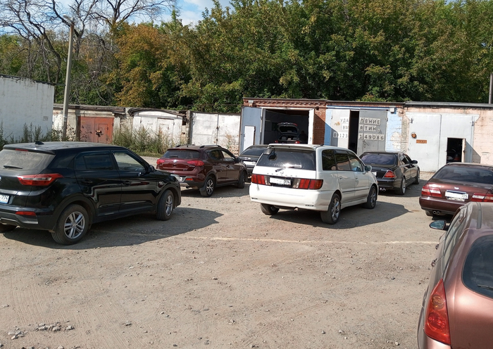 Это мои летние гаражи.